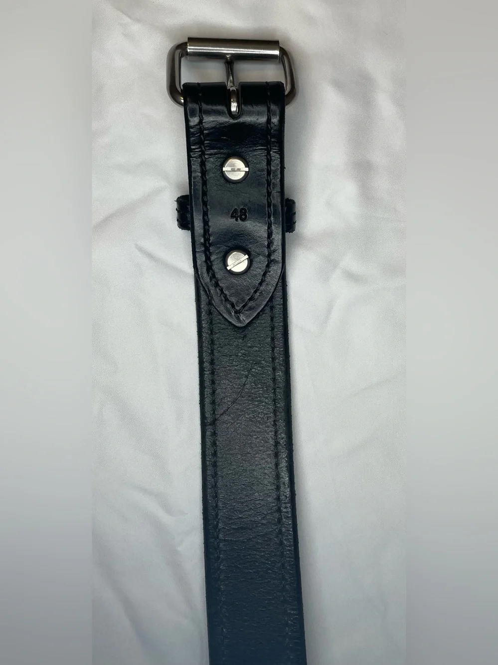 Classic Black Leather Urban Carry Brand Men's Belt with Silver Buckle